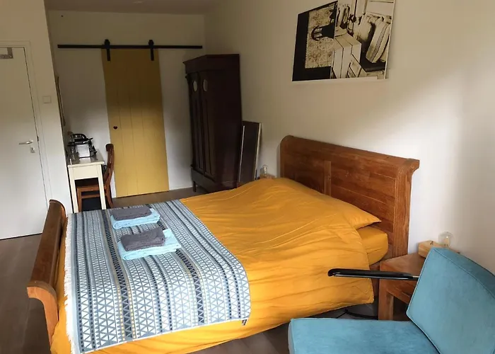 ベッド・アンド・ブレックファスト Peperzzz 3*